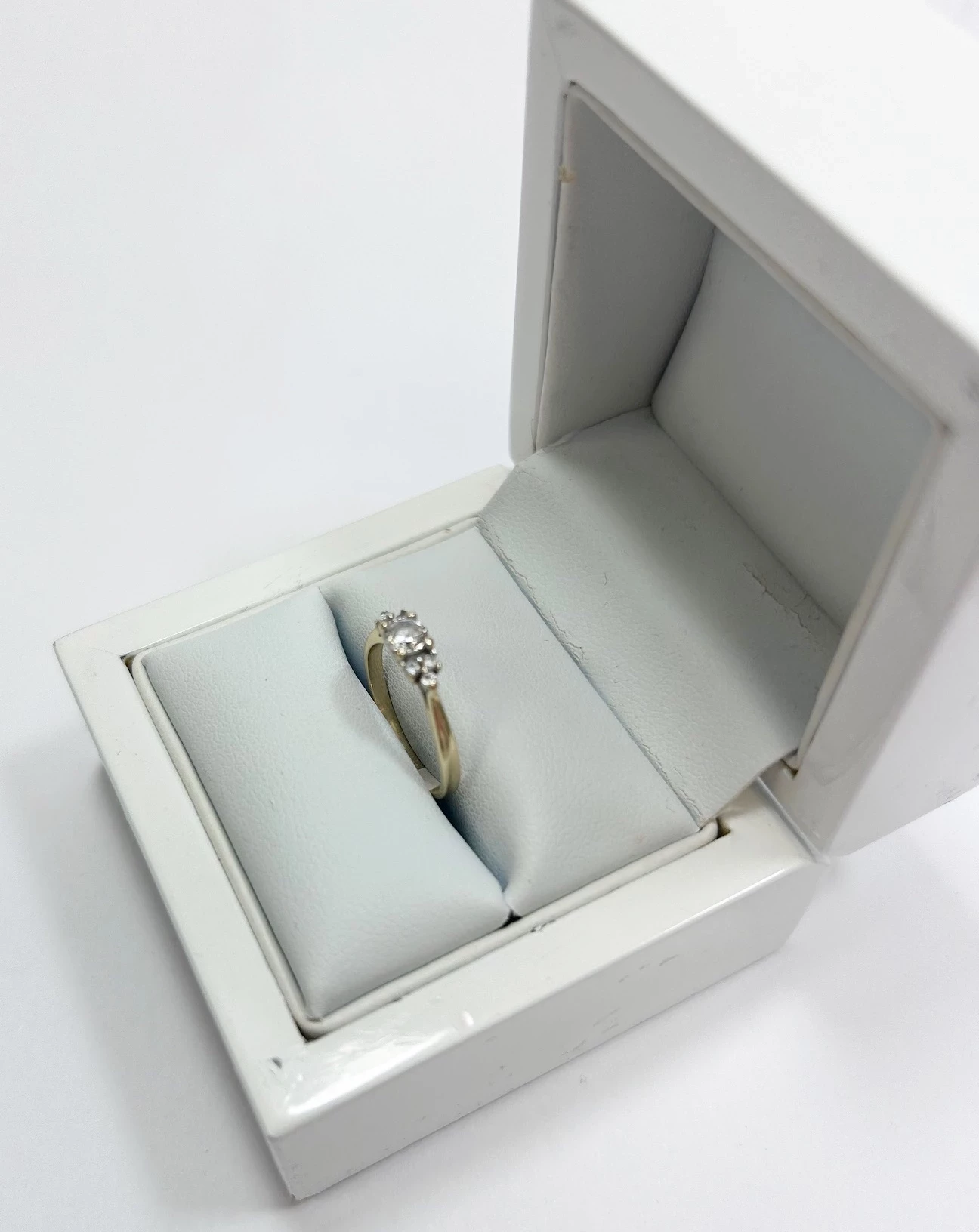 zloty-pierscionek-kwiatuszki-585-160g-r10-stan-11323-2