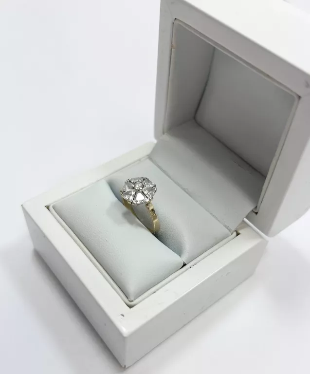 ZŁOTY PIERŚCIONEK "KWIAT" 585  - 2,97G - R.9