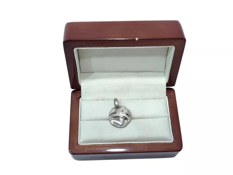 wyroby-ze-srebra-925-stan-11323-2