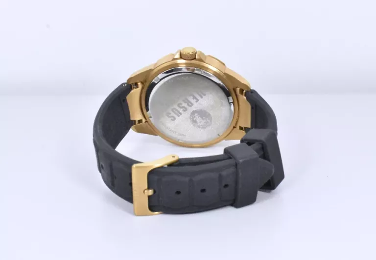 ZEGAREK VERSUS VERSACE VSP1L0321