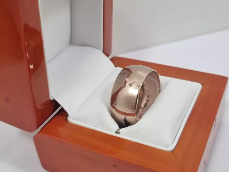 ZŁOTA OBRĄCZKA 375 5,49G SZER:1CM R:28