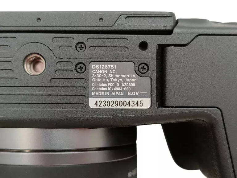 APARAT BEZLUSTERKOWY CANON EOS RP + OBIEKTYW RF 50MM F1.8 STM + TORBA