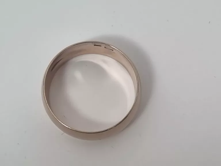 ZŁOTA OBRĄCZKA 375 5,49G SZER:1CM R:28