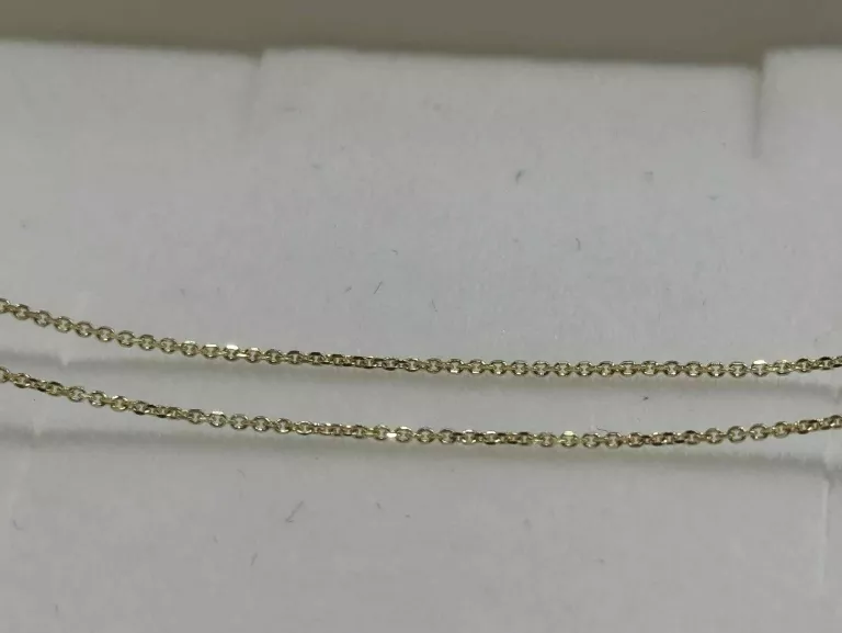 NASZYJNIK Z ŻÓŁTEGO ZŁOTA Z DIAMENTAMI 0,01 CT - PRÓBA 375 1.73G 45CM