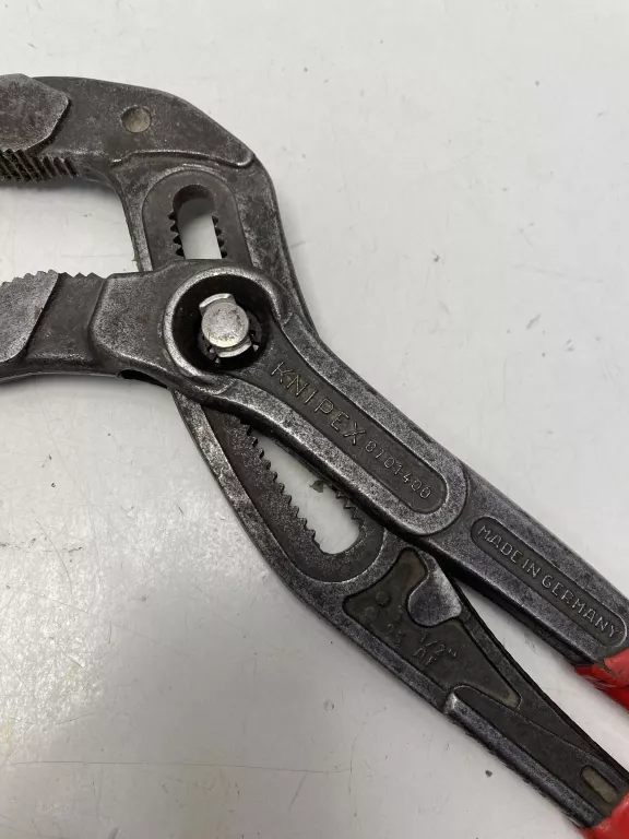DUŻE SZCZYPCE NASTAWNE KNIPEX 8701400