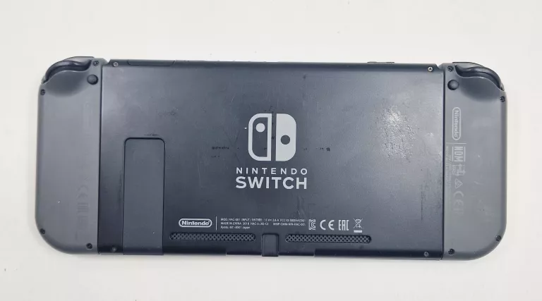 KONSOLA NINTENDO SWITCH HAC-001 32 GB + GRA