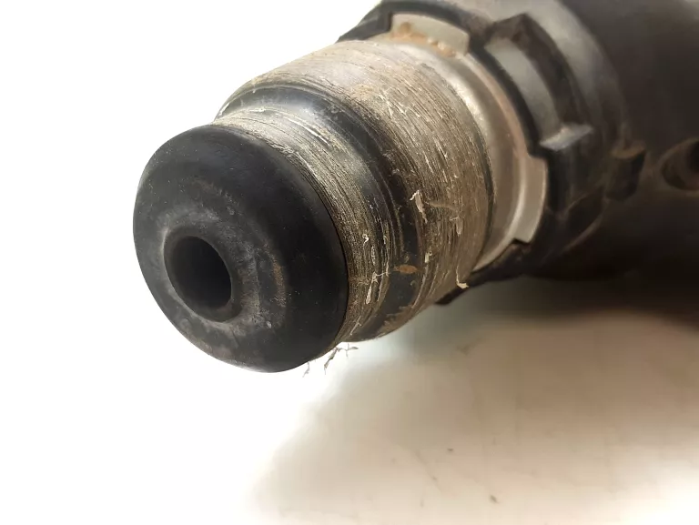 MŁOTOWIERTARKA MAKITA HR2810 800W