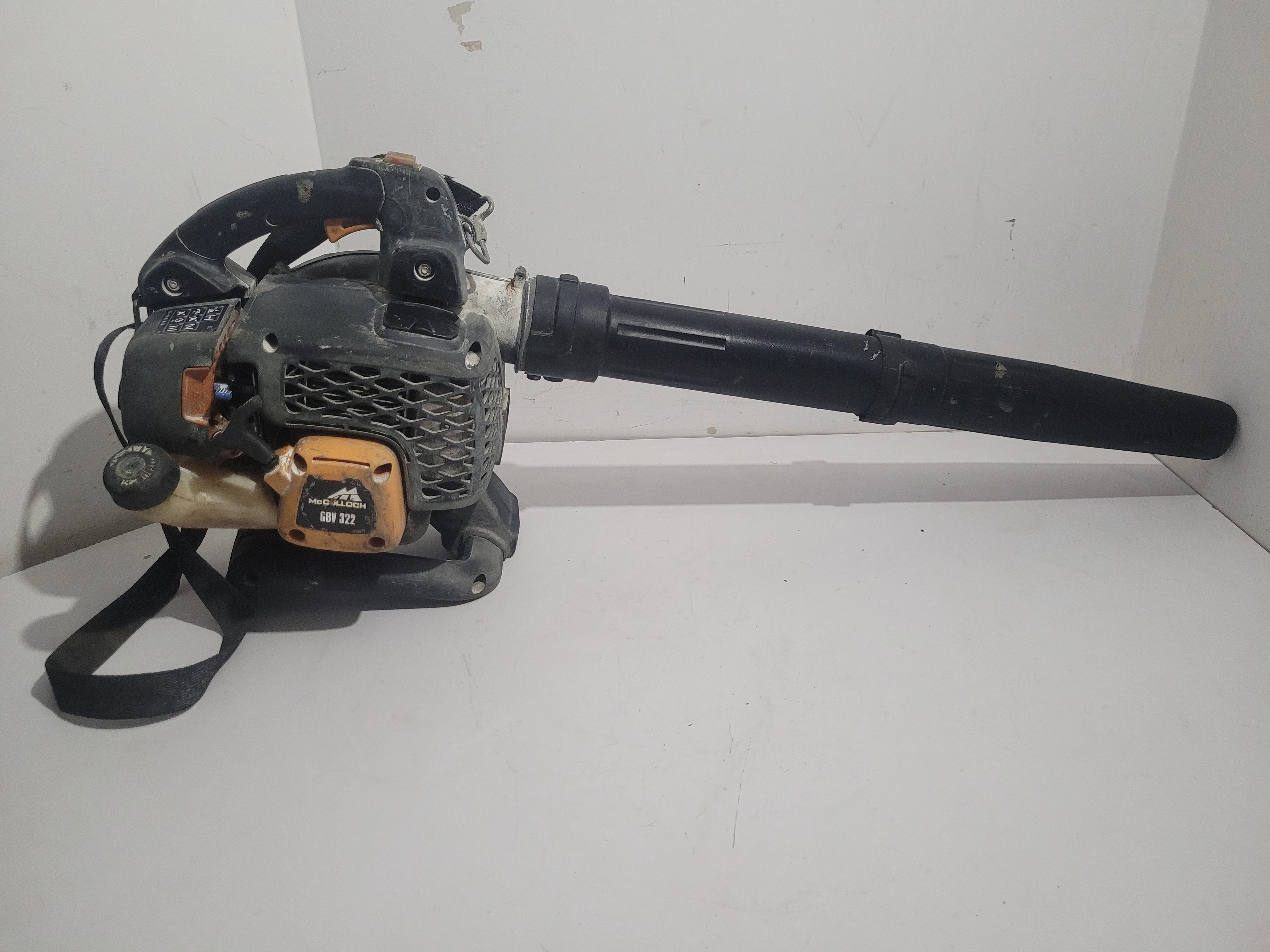dmuchawa-spalinowa-mcculloch-model-gbv-322-zestaw-waga-narzedzia-440