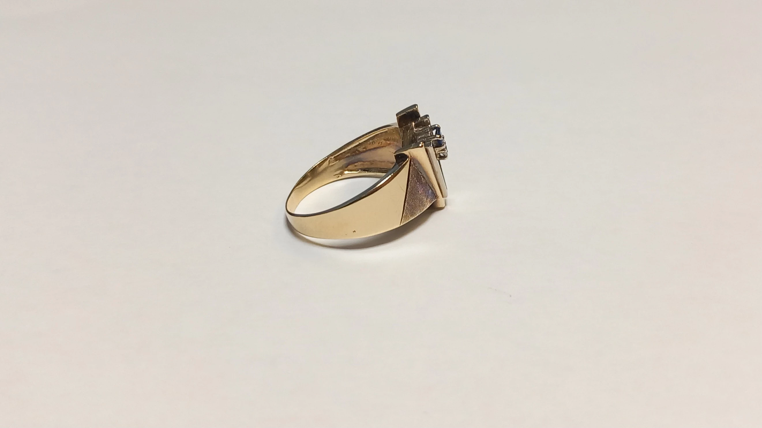 wyrob-jubilerski-uzywany-pierscionek-z-szafirem-i-diamentem-r12-5853880-kamien-17088-8388608