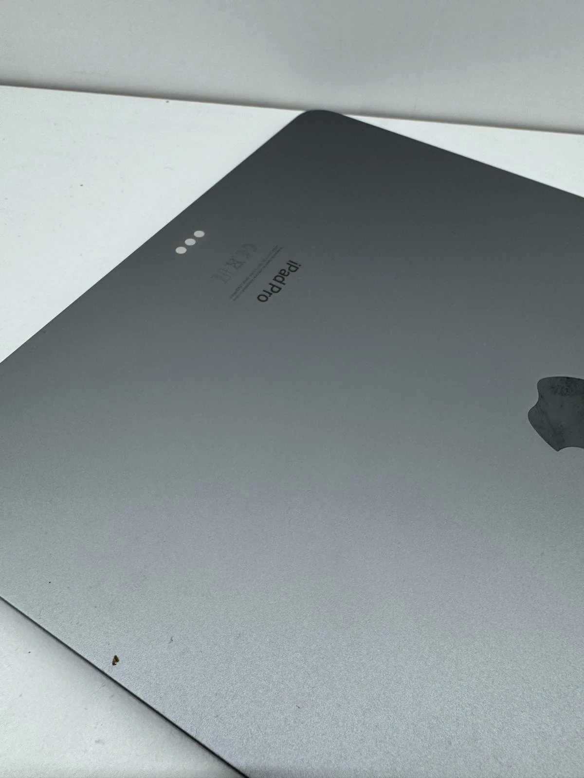 apple-ipad-pro-129-6gen-etui-solo-system-operacyjny-16332-4