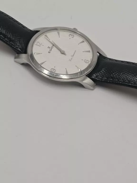 KLASYCZNY ZEGAREK MĘSKI EDOX 21161 PASEK