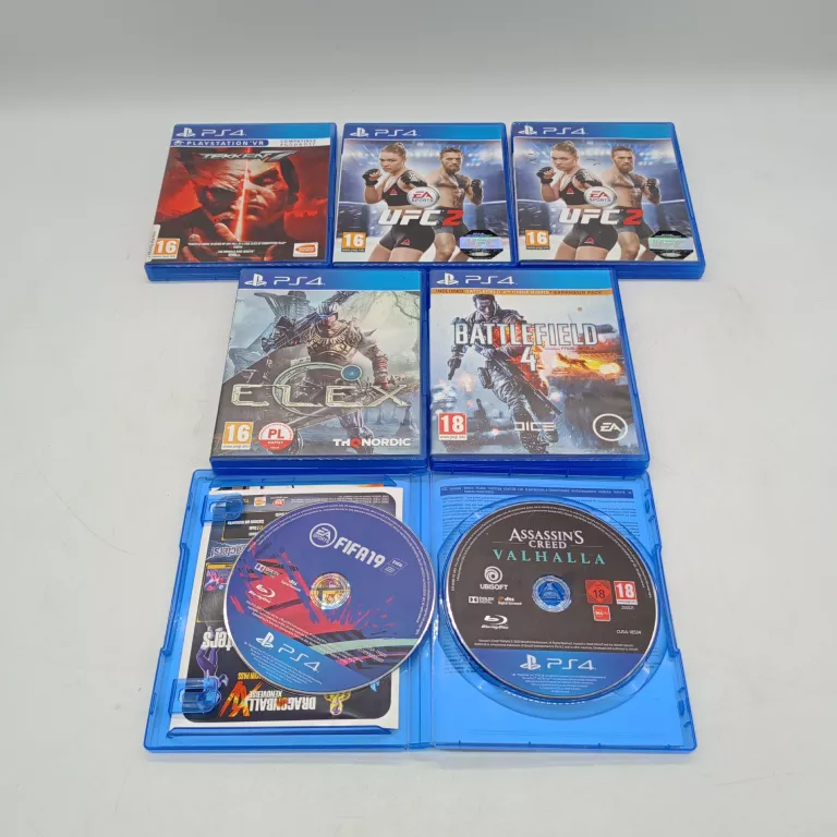 KONSOLA PLAYSTATION 4 500GB + PAD + GRY