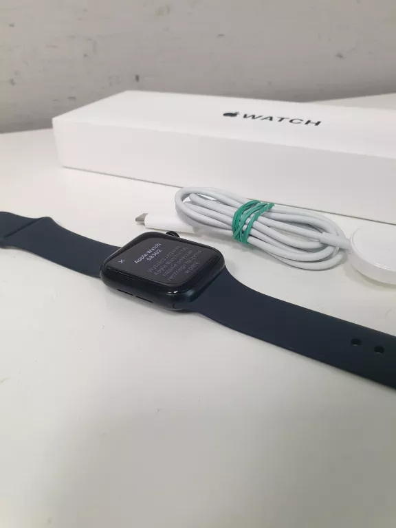 SMARTWATCH APPLE WATCH SE 40MM