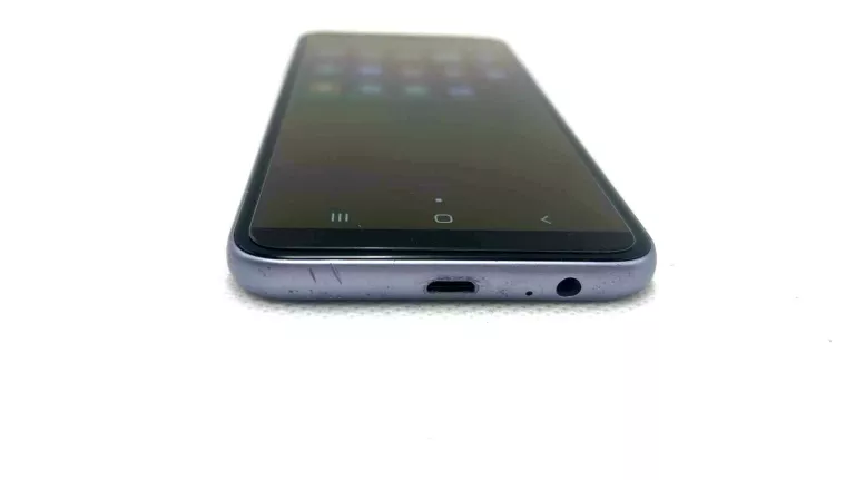 TELEFON SAMSUNG GALAXY J6 3/32GB