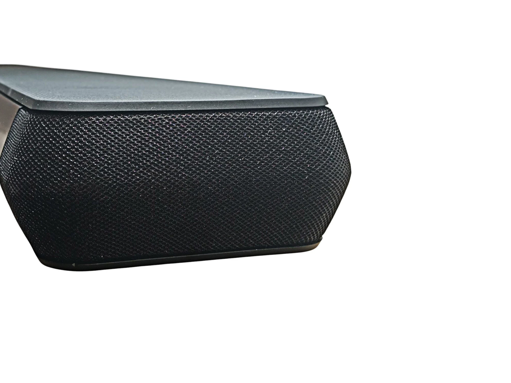 soundbar-bowers-wilkins-panorama-3-400w-71-airplay-2-dolby-atmos-bt-sklad-zestawu-229669-1