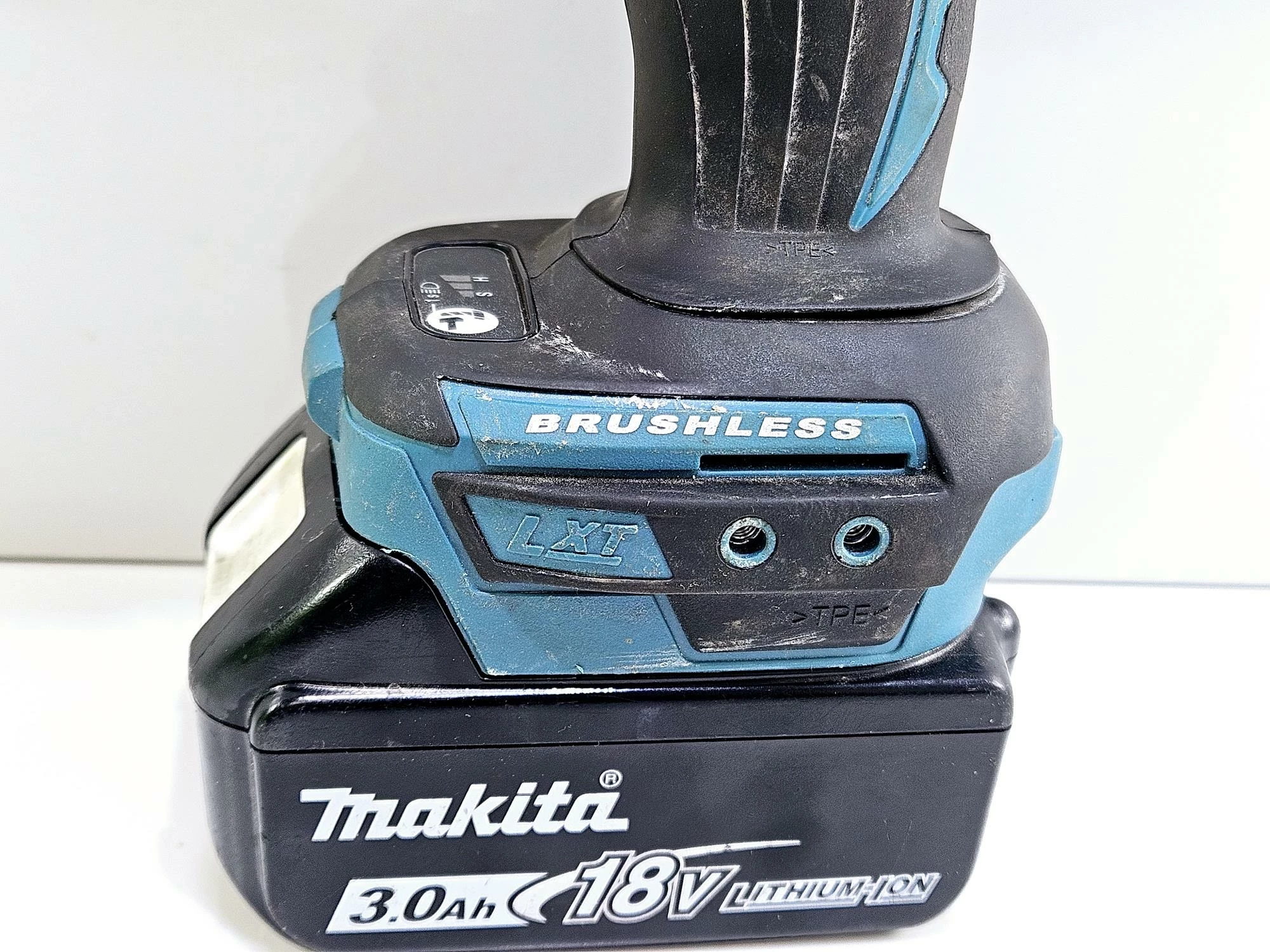 klucz-udarowy-makita-dtw1002-kod-producenta-dtw1002z