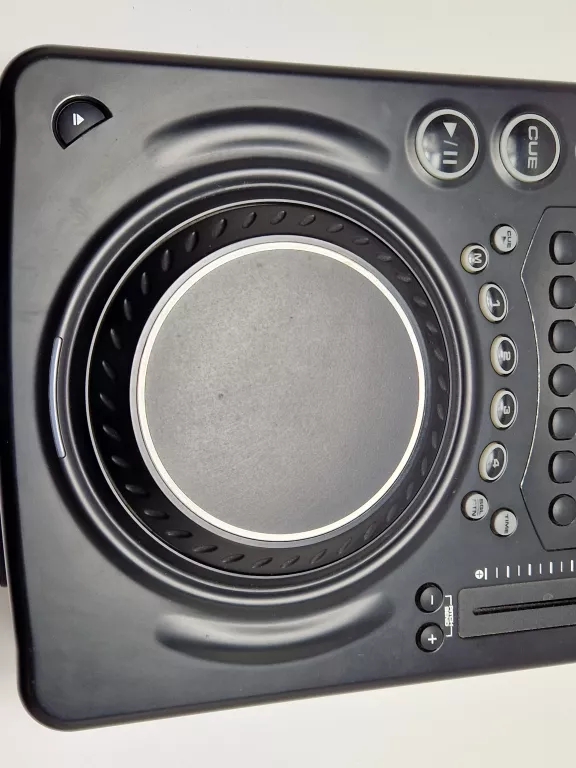 AMERICAN AUDIO FLEX 100 MP3 ODTWARZACZ CD/MP3
