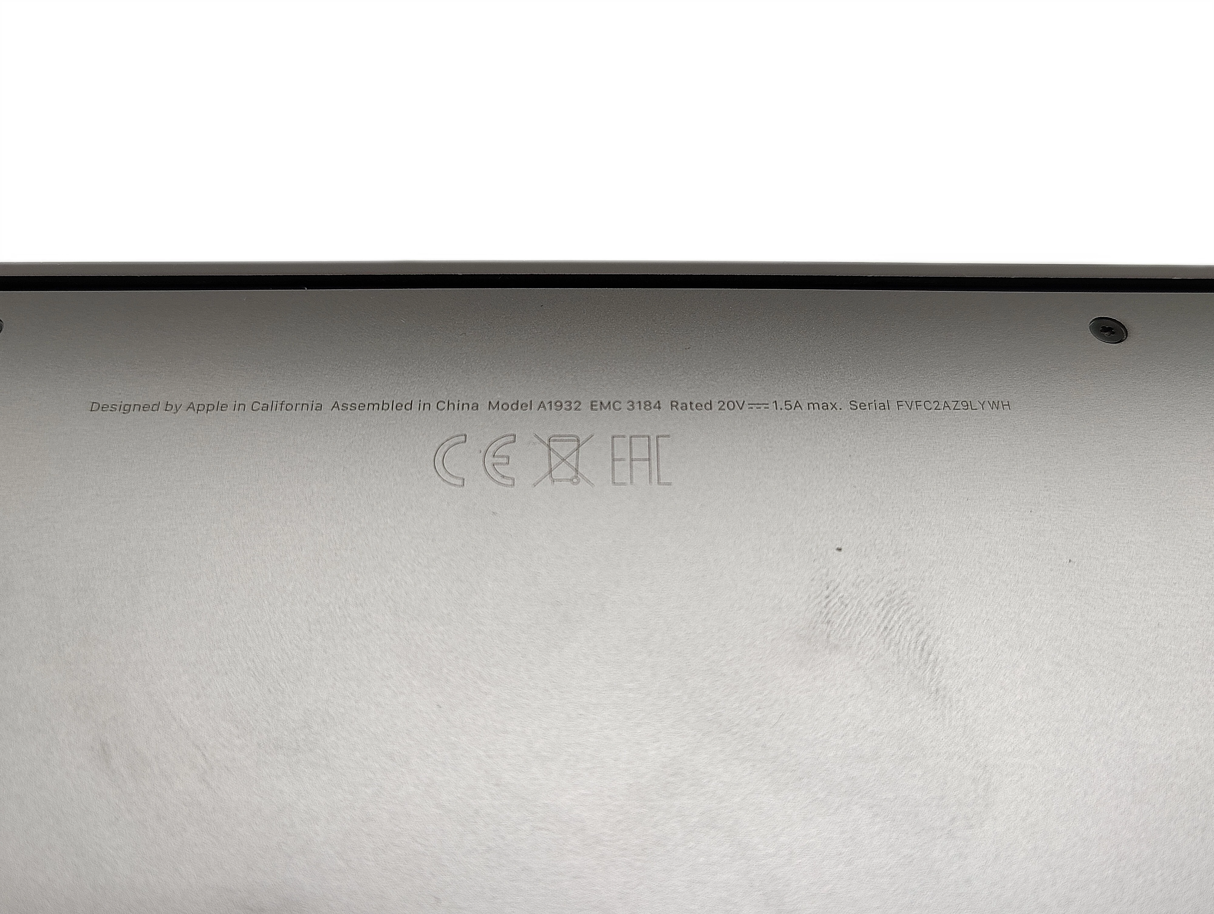 laptop-apple-macbook-air-13-a1932-i5-8210y-8gb-256ssd-opis-ean-gtin-0190199256828