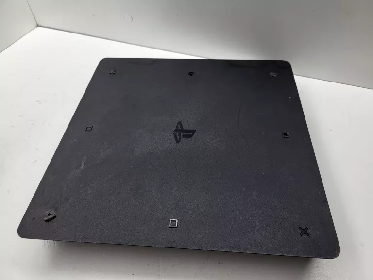 KONSOLA PS4 SLIM 500GB + PAD