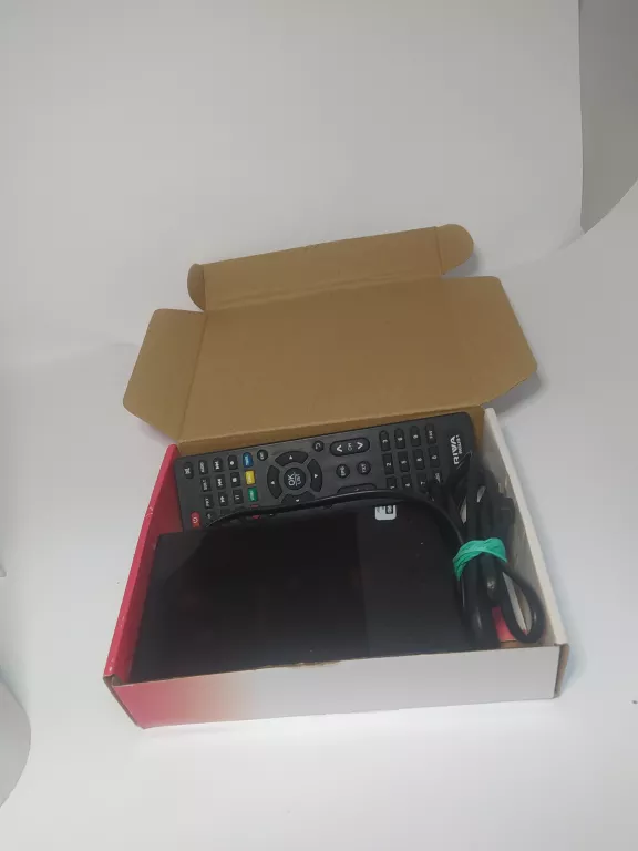TUNER DVB-T2 FERGUSON ARIVA T30 + PUD + PILOT