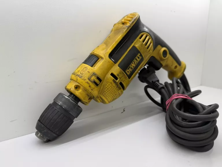 WIERTARKA DEWALT DWD024