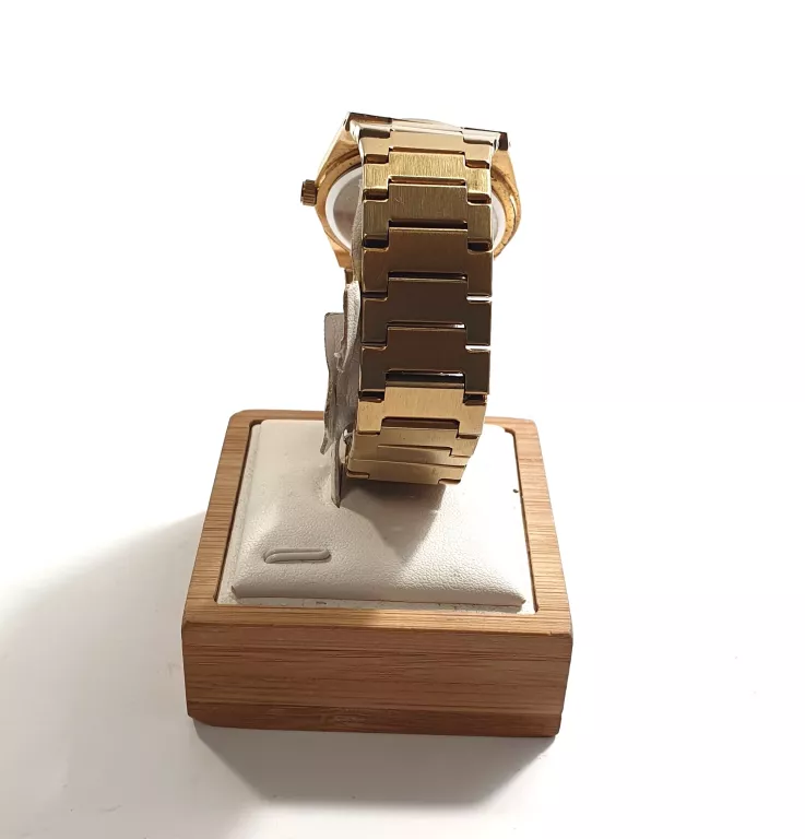 zegarek-meski-tissot-prx-35mm-t13721002100-rodzaj-129220-1