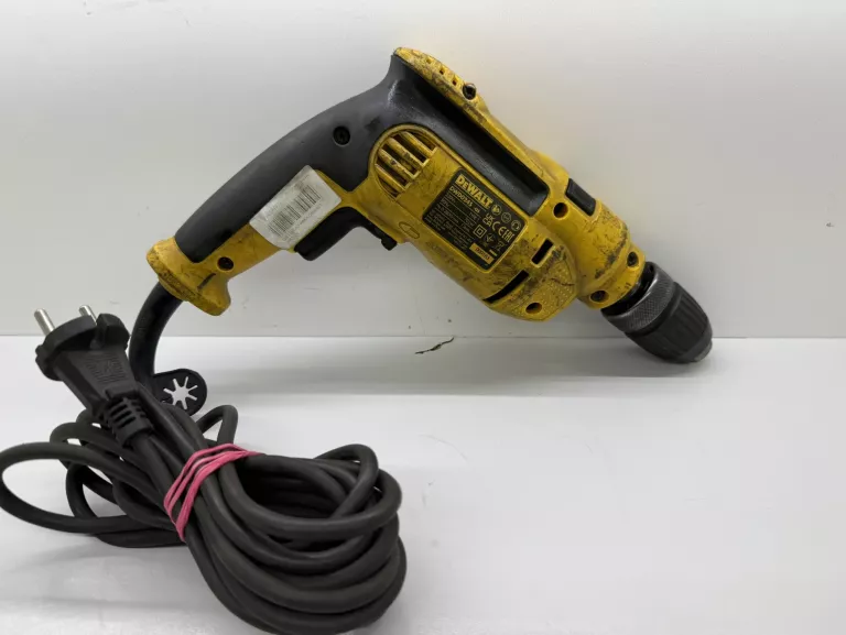 WIERTARKA DEWALT DWD024