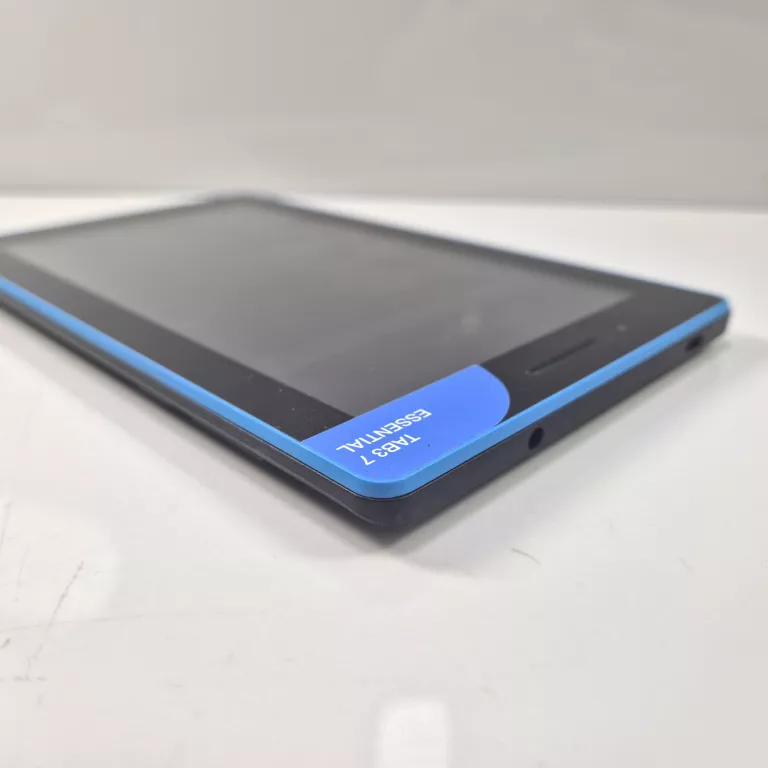 tablet-lenovo-tab-3-essential-7-1-gb-8-gb-niebieski-transmisja-danych-217-1024