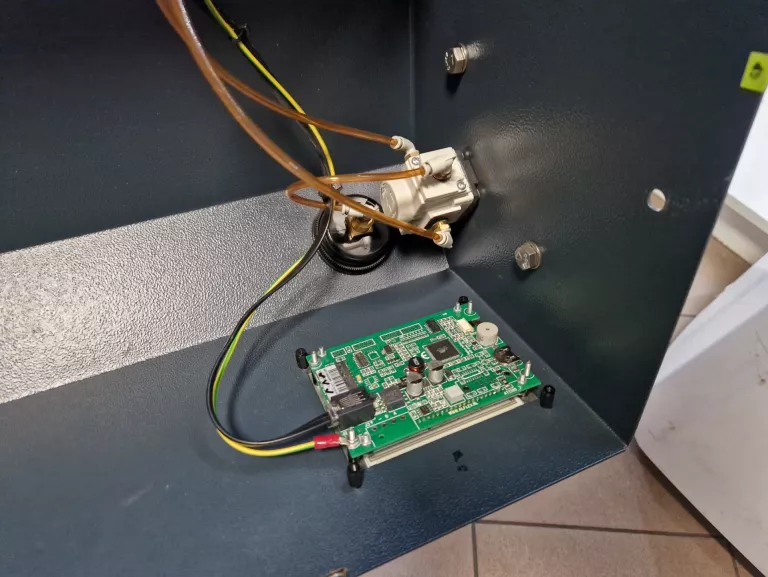 banderolownica-bandall-ba-1615-30-maszyna-do-pakowania-stan-11323-2