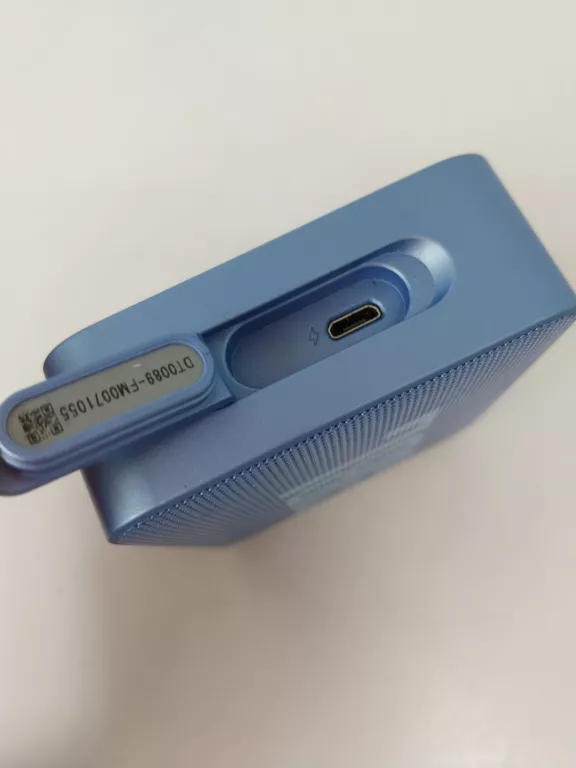 GŁOŚNIK JBL  ESSENTIAL