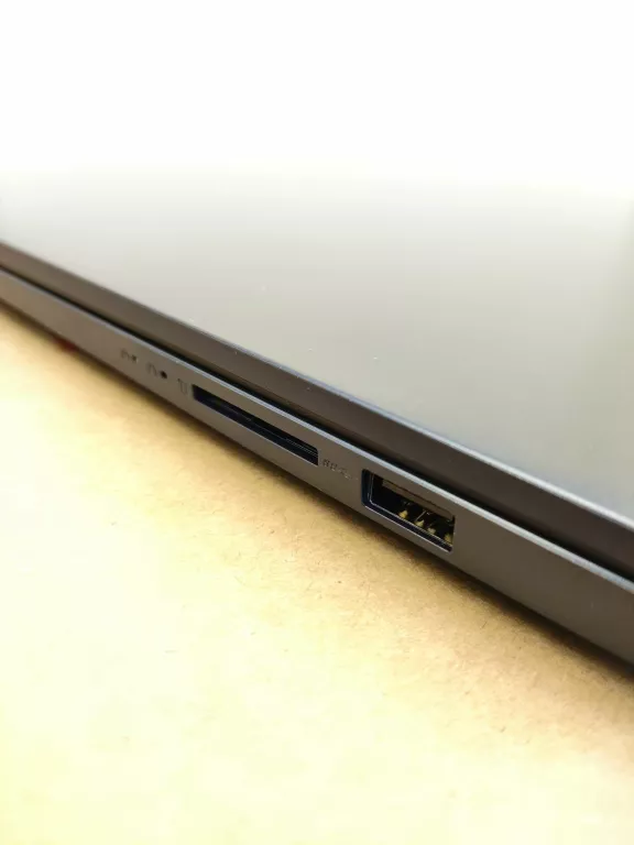 LENOVO IDEAPAD SLIM 3 16GB/1TB