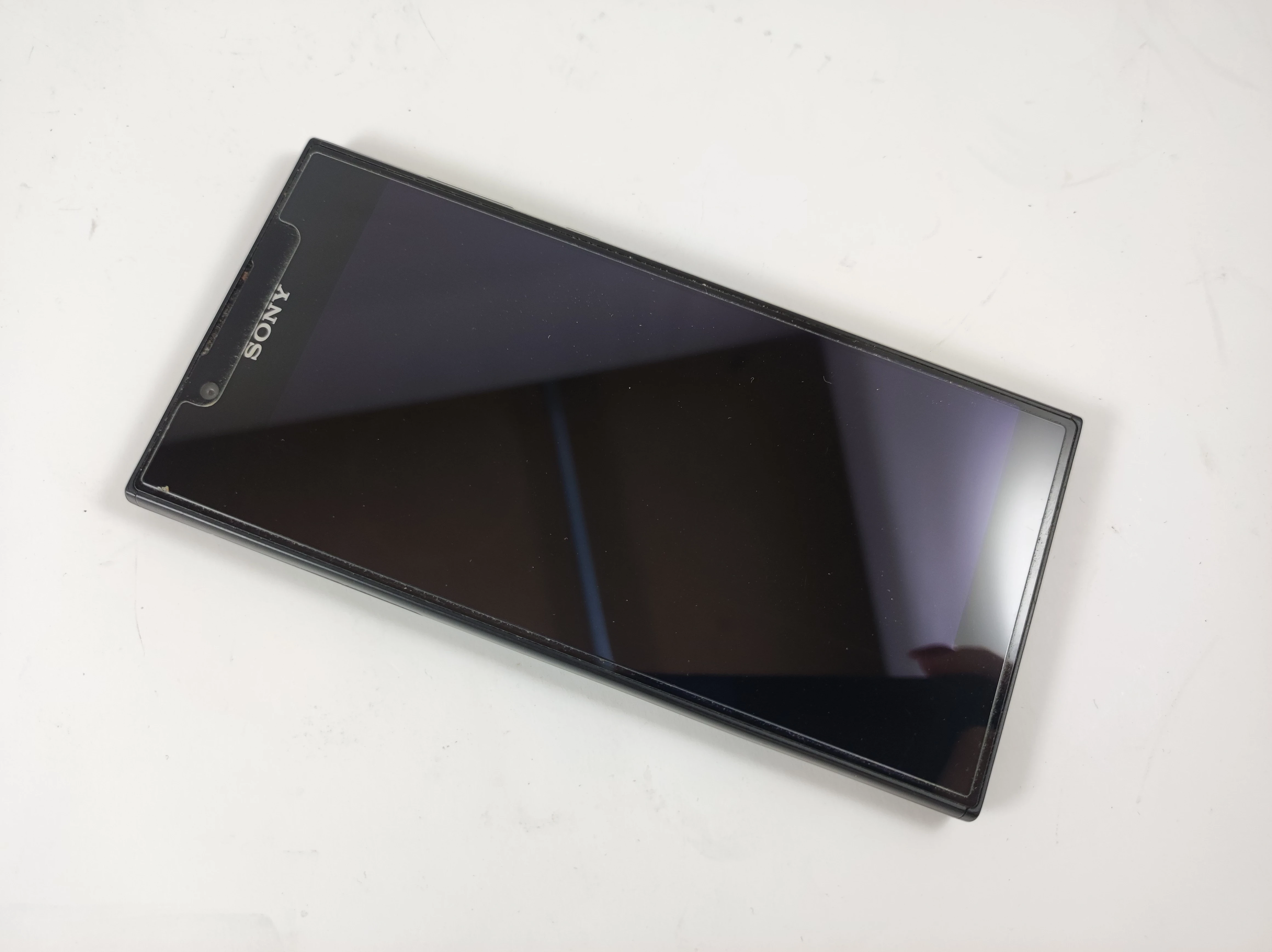 sony-xperia-l1-pudelko-ean-gtin-7311271582144