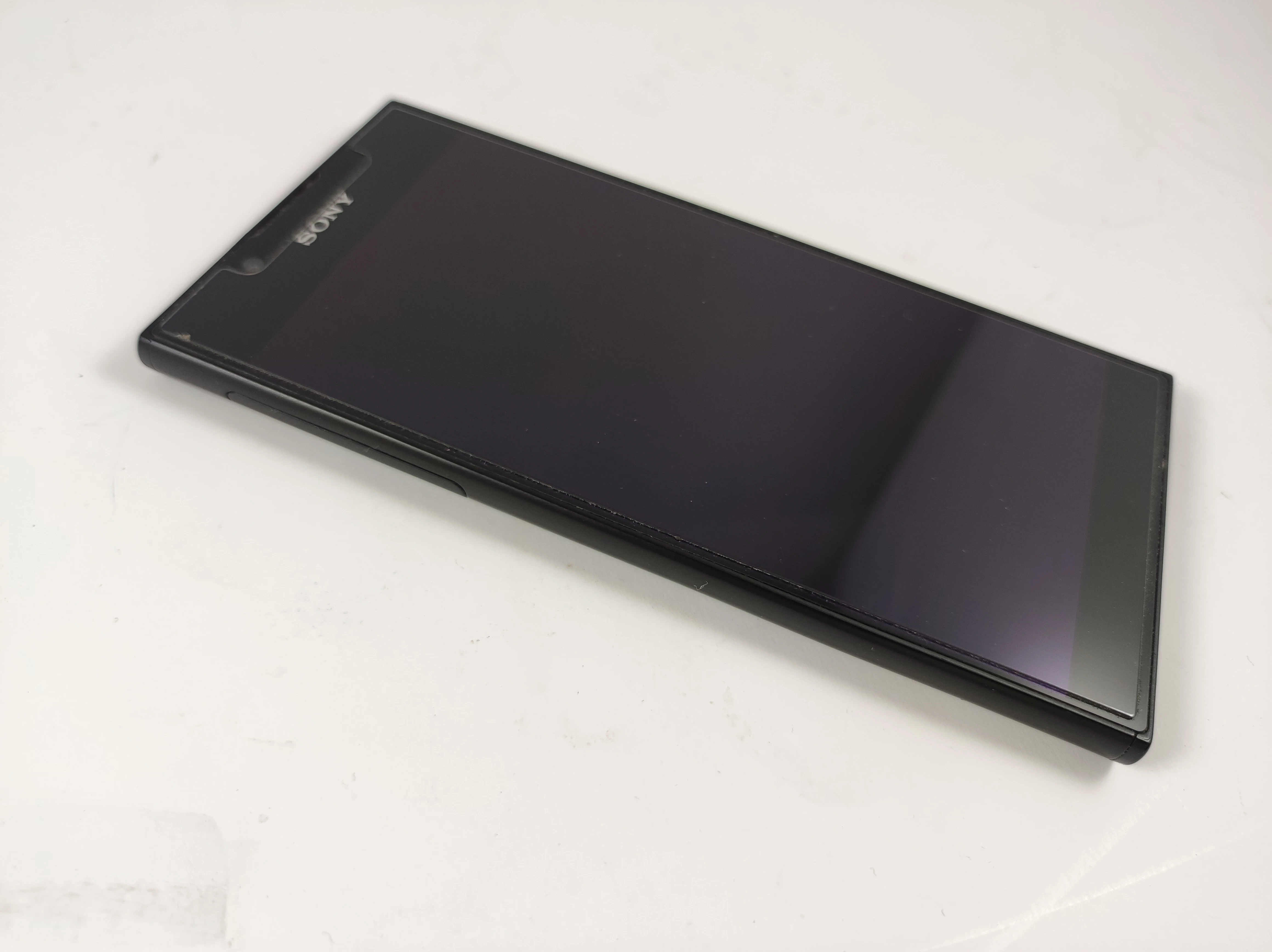 sony-xperia-l1-pudelko-stan-11323-2