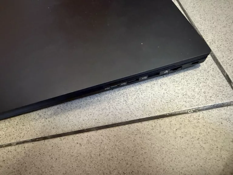 LAPTOP TECHBITE PIX 2 KPL