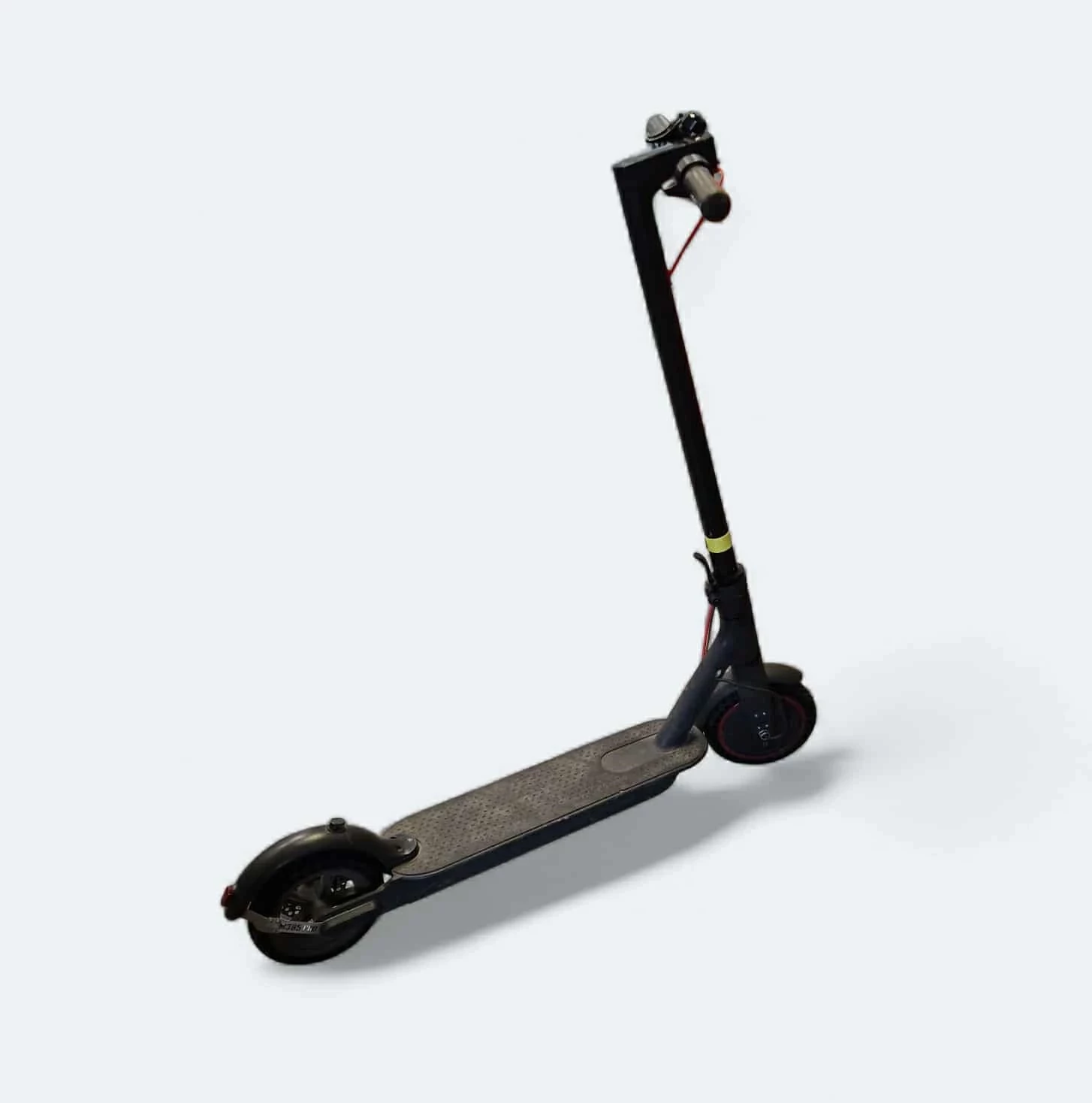 hulajnoga-xiaomi-m365-pro-predkosc-maksymalna-2000