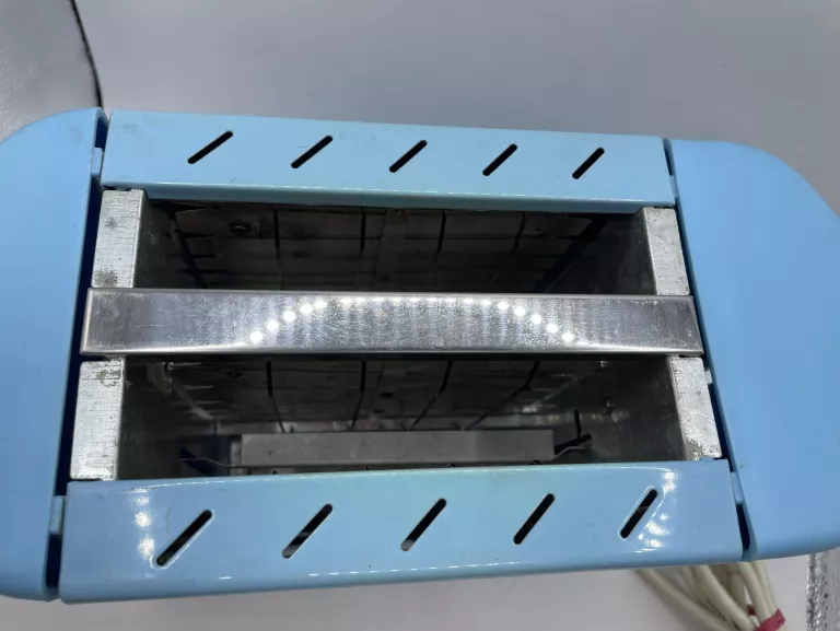 toster-niebieski-750w-ean-gtin-5901299930281