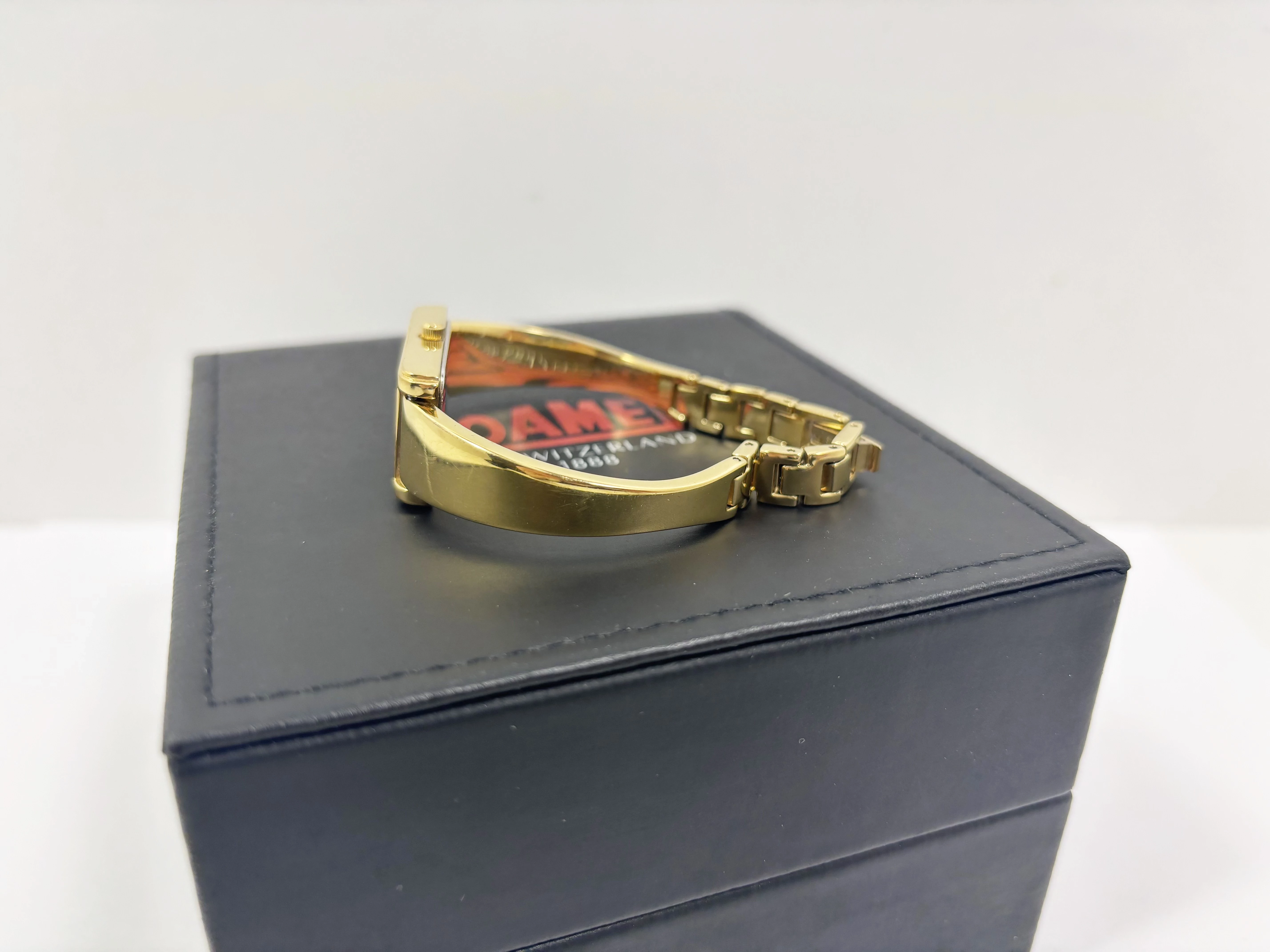 zegarek-damski-roamer-919953-material-paska-129219-8