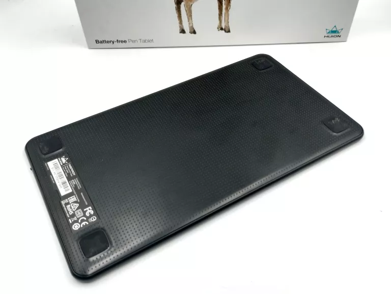 TABLET GRAFICZNY HUION H640P 5080 LPI CZARNY