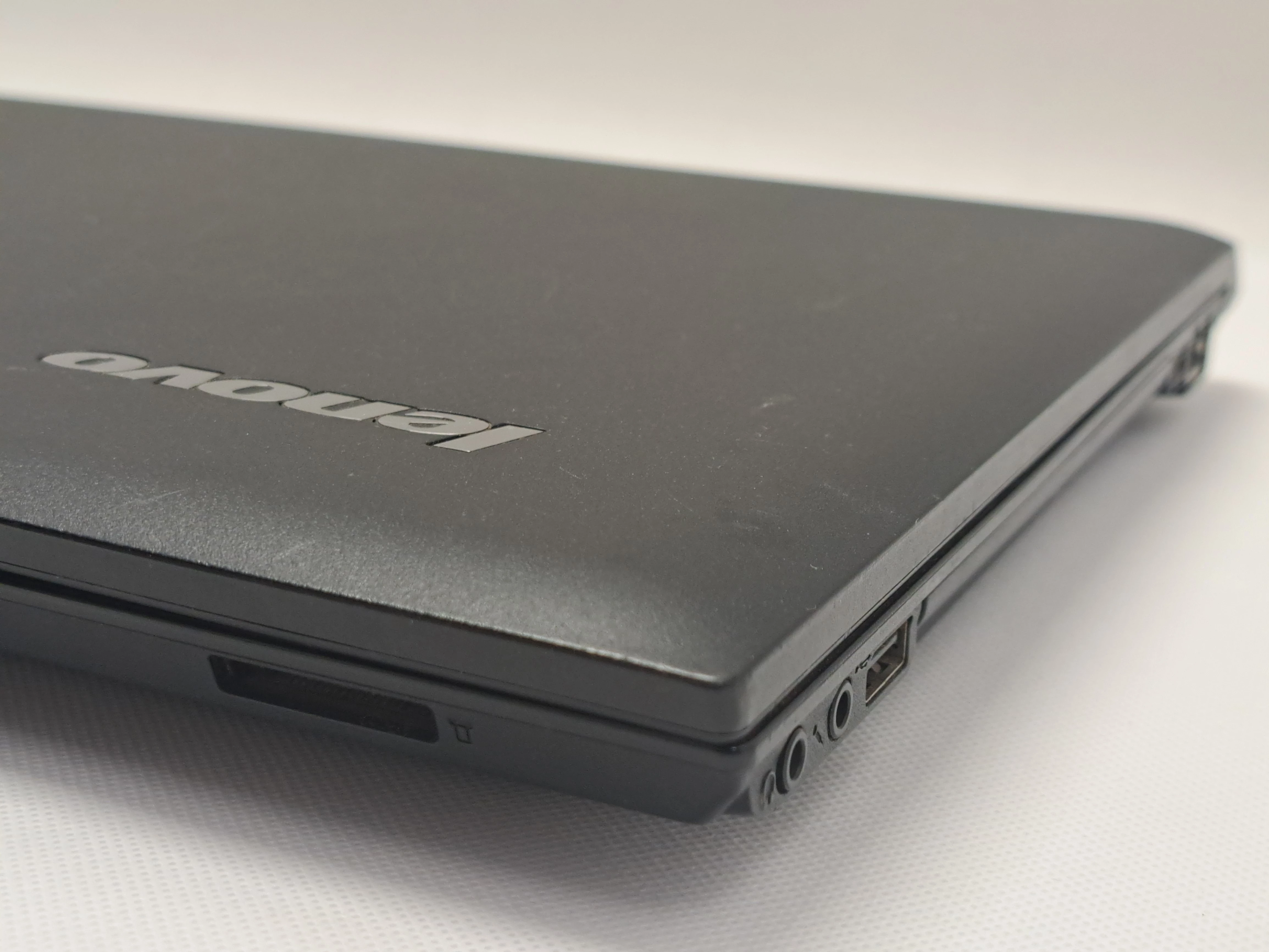 laptop-lenovo-b575e-typ-dysku-twardego-128550-1