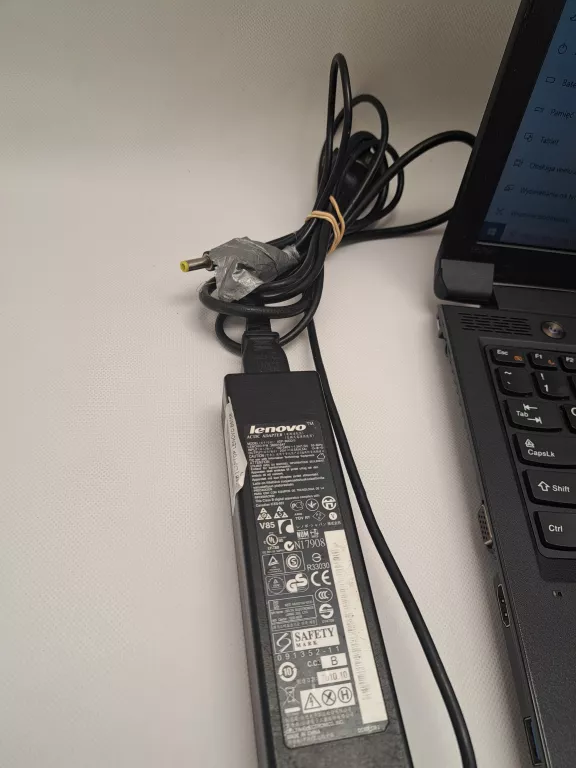 LAPTOP LENOVO B575E