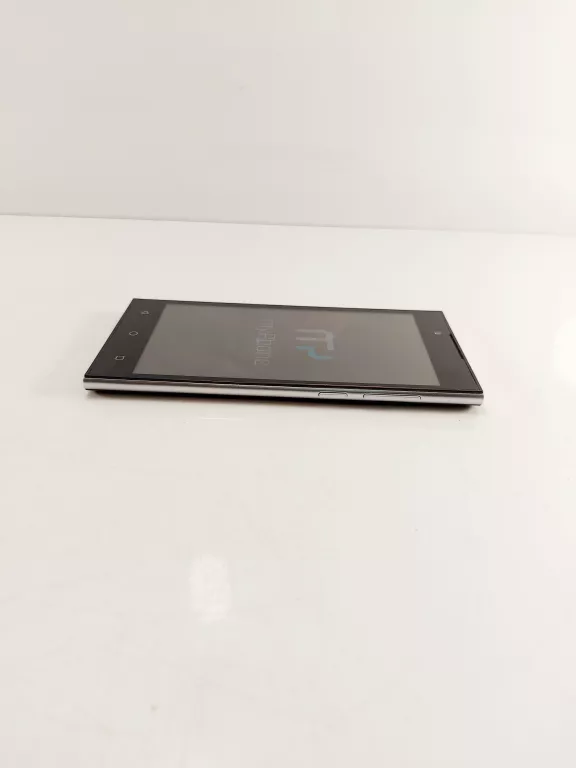 telefon-myphone-cube-1-gb-8-gb-4g-przekatna-ekranu-500