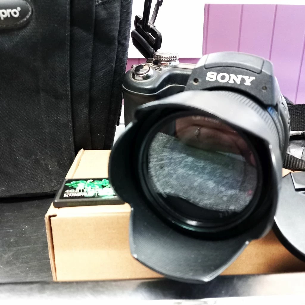 sony-cyber-shot-dsc-f828-aparat-cyfrowy-futeral-stan-11323-2