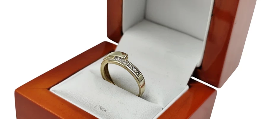 pierscionek-z-diamentami-proby-585-r14-certyfikat-kolor-dominujacy-205826-225106