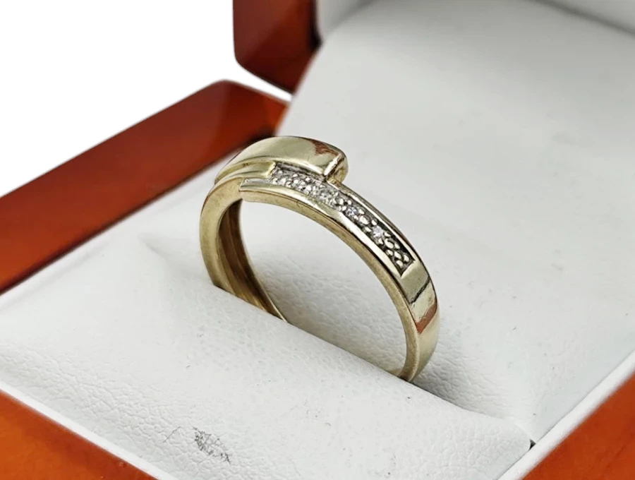 pierscionek-z-diamentami-proby-585-r14-certyfikat-material-15835-2