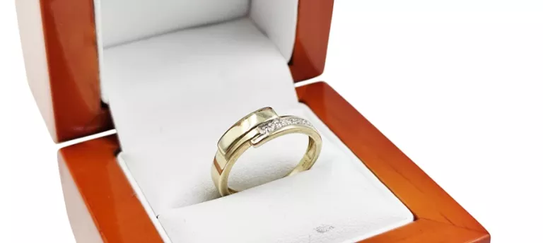pierscionek-z-diamentami-proby-585-r14-certyfikat-rodzaj-2205-2