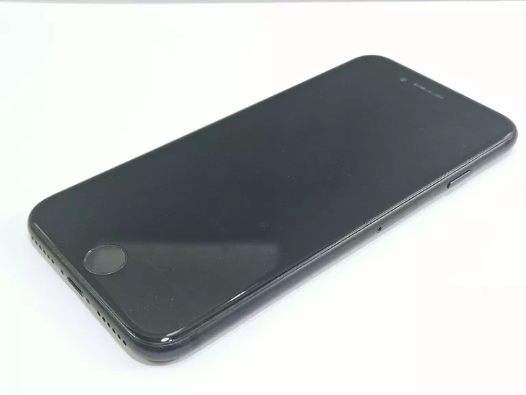 TELEFON APPLE IPHONE 7 32GB 83% BATERII