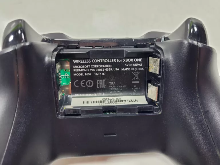 pad-xbox-one-czarny-kod-producenta-1697