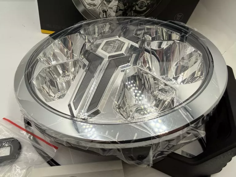 REFLEKTOR DALEKOSIĘŻNY HELLA VALUEFIT CHROME BLADE 9 CALI