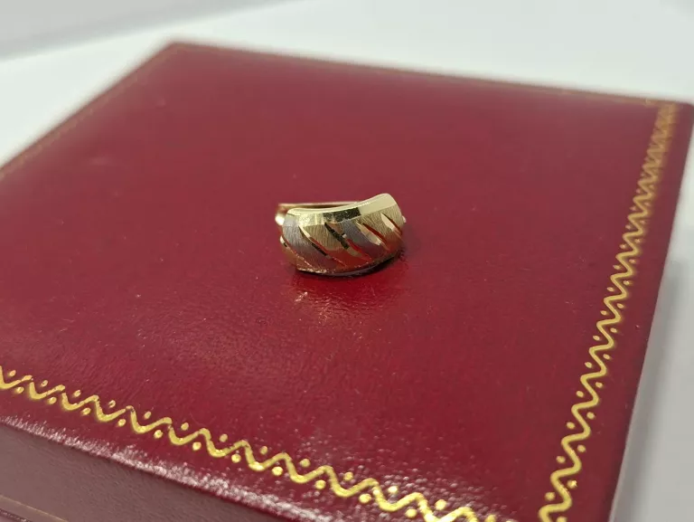 ZŁOTY KOLCZYK [JEDNA SZTUKA] 0,74G/585