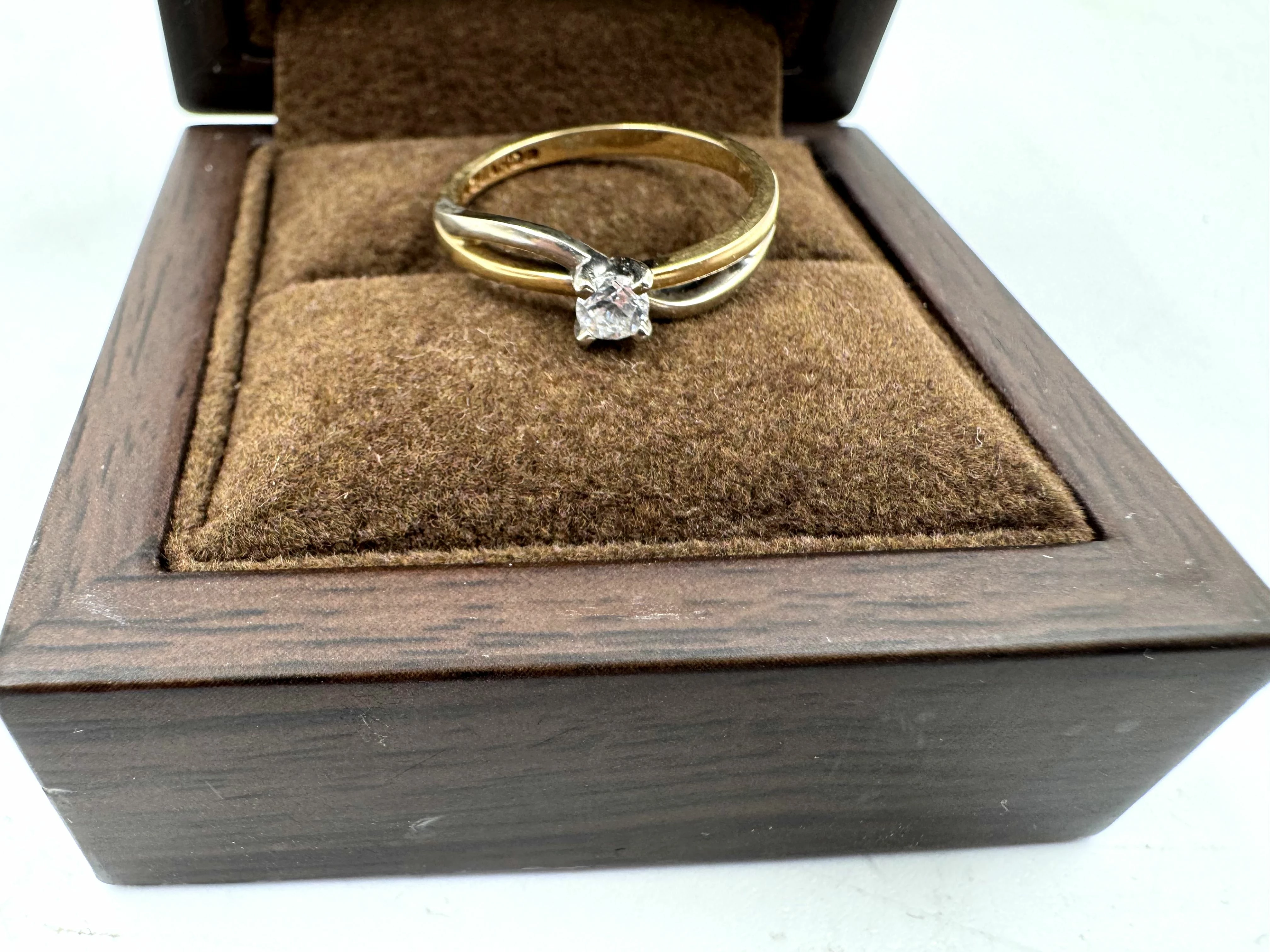 zloty-pierscionek-proby-585278gr16-rodzaj-2205-2